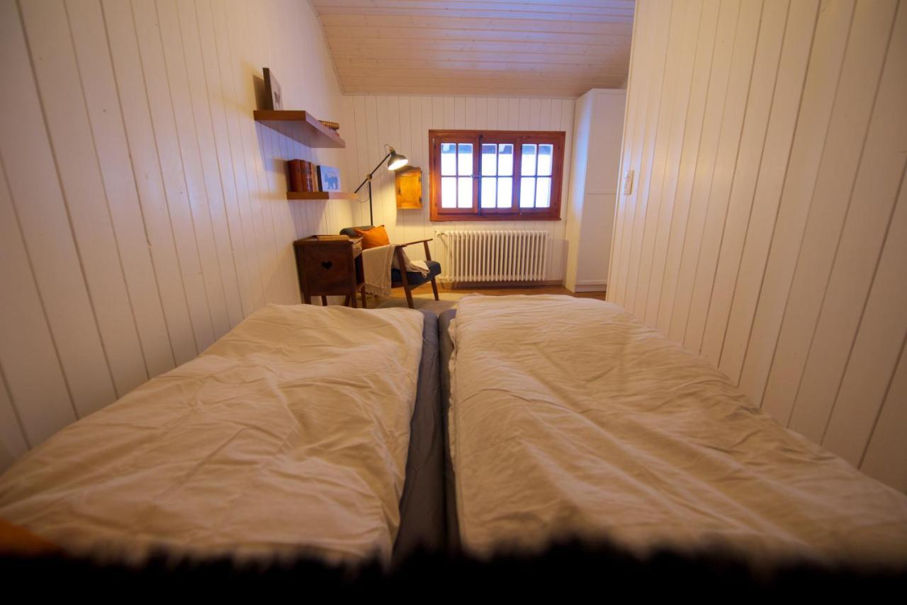 Chalet 4 Personnes Avec Sauna เลแซ็ง ภายนอก รูปภาพ