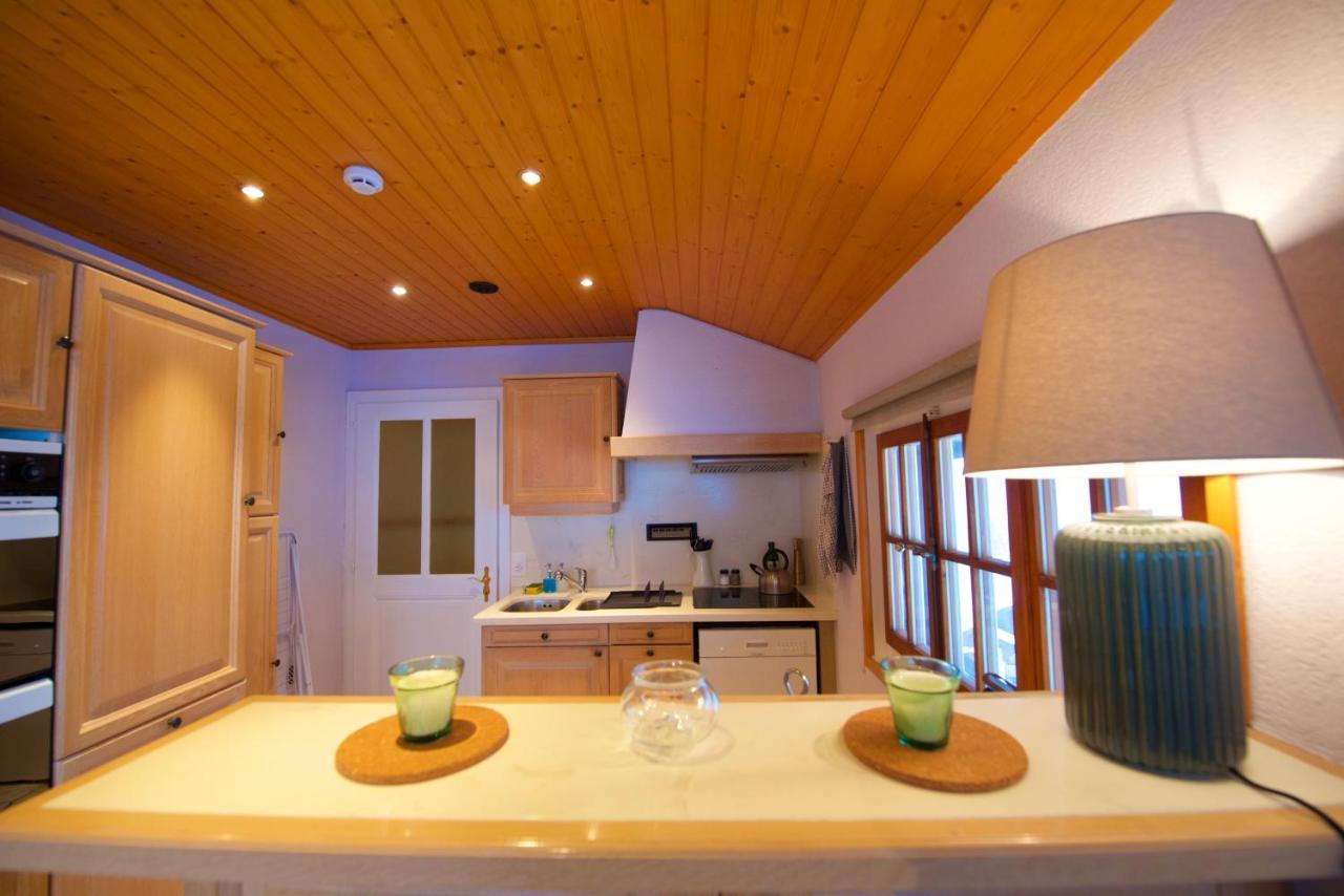 Chalet 4 Personnes Avec Sauna เลแซ็ง ภายนอก รูปภาพ