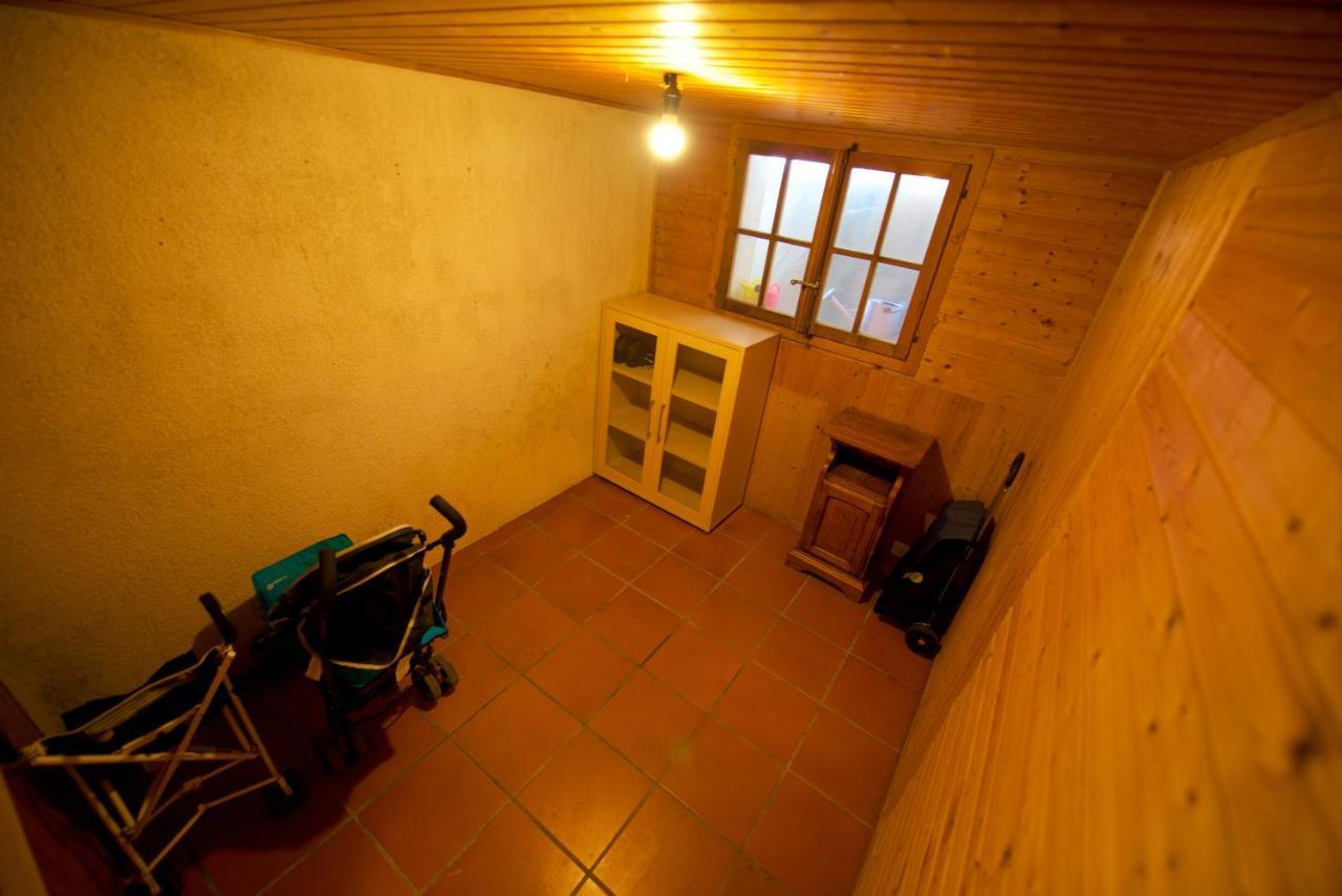 Chalet 4 Personnes Avec Sauna เลแซ็ง ภายนอก รูปภาพ