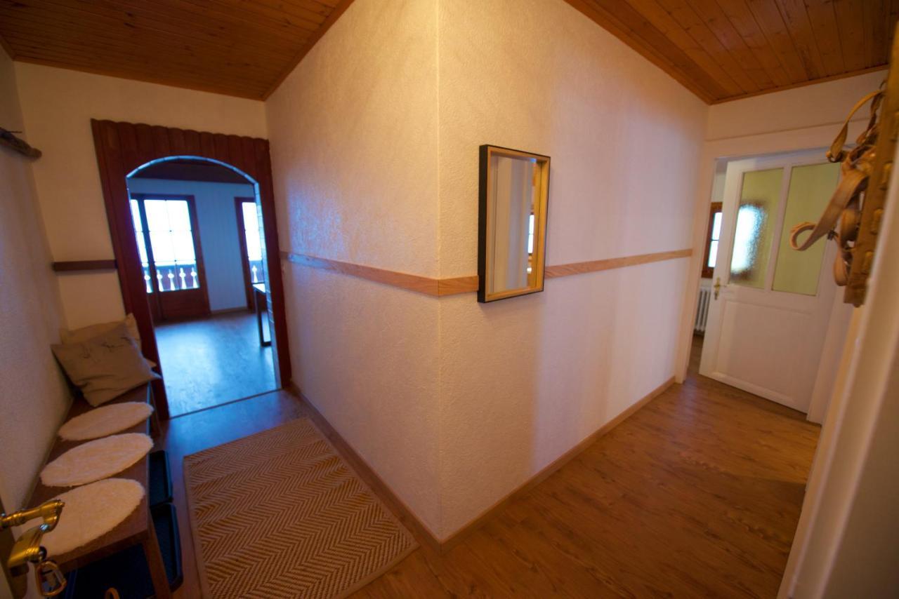 Chalet 4 Personnes Avec Sauna เลแซ็ง ภายนอก รูปภาพ