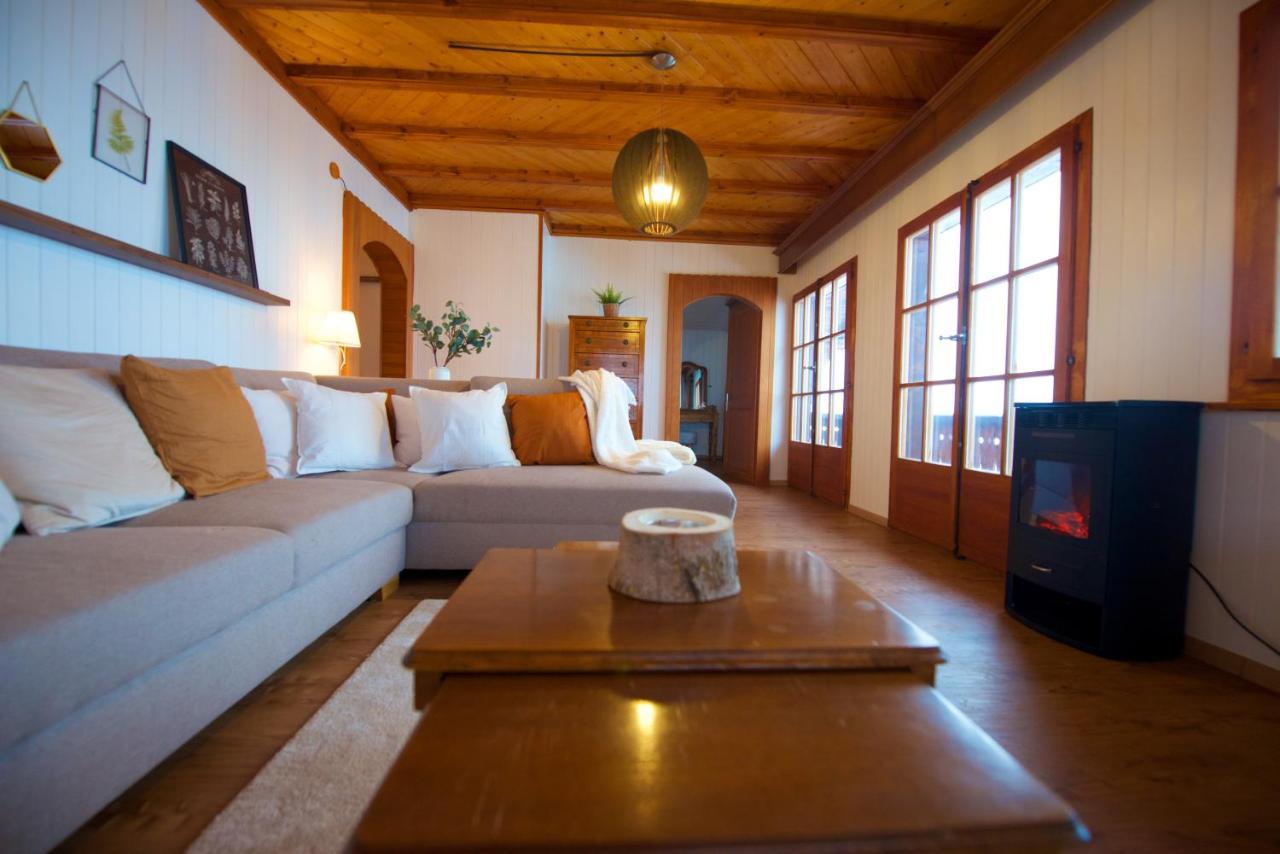 Chalet 4 Personnes Avec Sauna เลแซ็ง ภายนอก รูปภาพ
