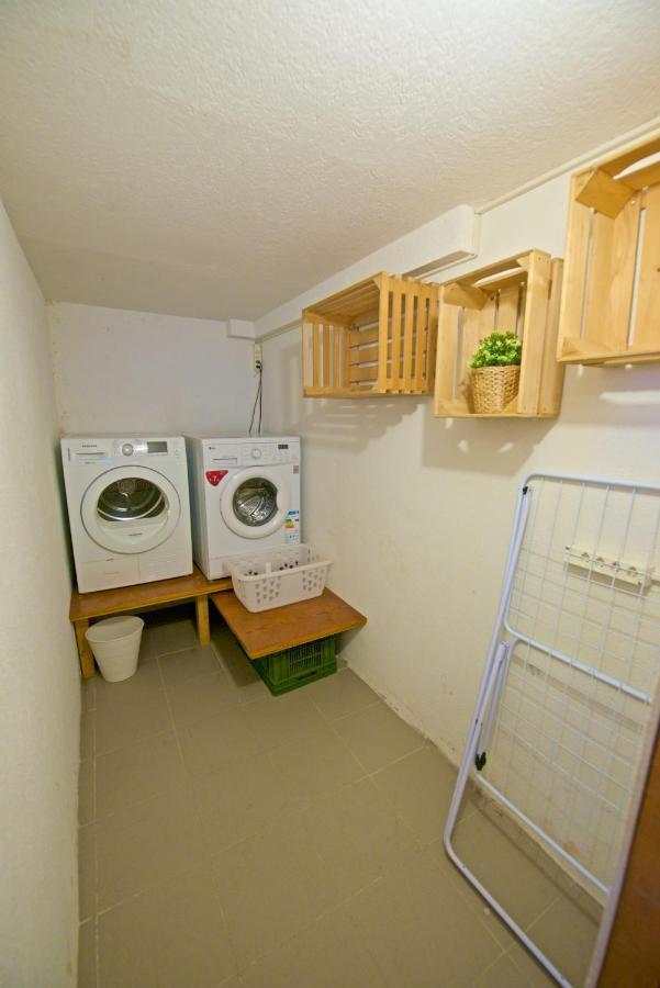Chalet 4 Personnes Avec Sauna เลแซ็ง ภายนอก รูปภาพ