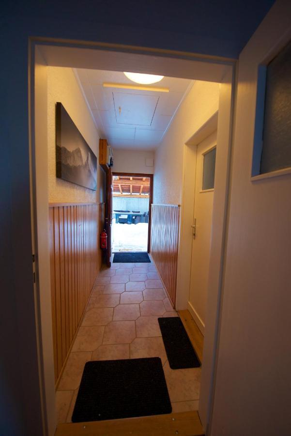 Chalet 4 Personnes Avec Sauna เลแซ็ง ภายนอก รูปภาพ