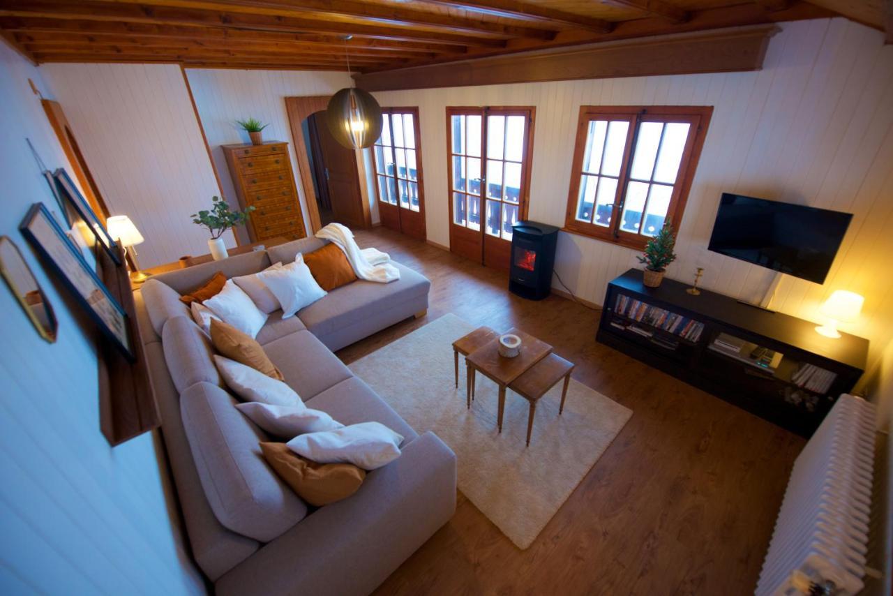 Chalet 4 Personnes Avec Sauna เลแซ็ง ภายนอก รูปภาพ